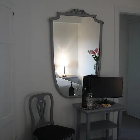 Couette-café Country 4*