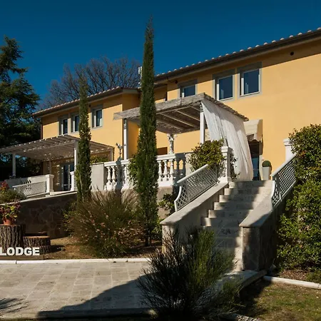 Couette-café Country 4*